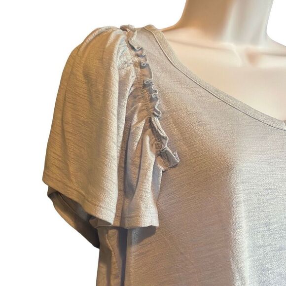 Lauren Conrad Large Blue Ruffle Sleeve V Neck Lightweight Top NWOT Lagenlook - Picture 4 of 8